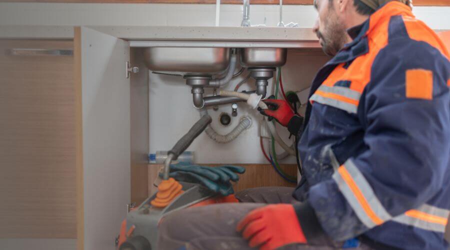 Professional slab leak plumber services in Nashwauk, MN